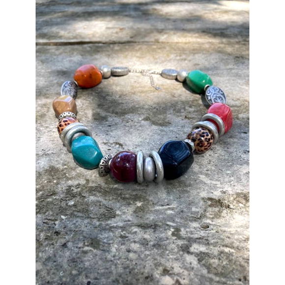 Large Lightweight Leopard Necklace - Multicolor Fashion Statement Necklace - Picture 7 of 7